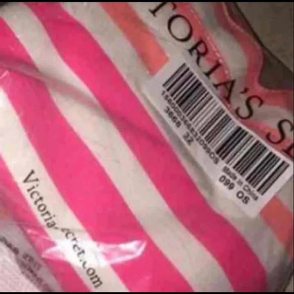 🆕 VICTORIA SECRET CANVAS LARGE TOTE - Picture 2 of 2